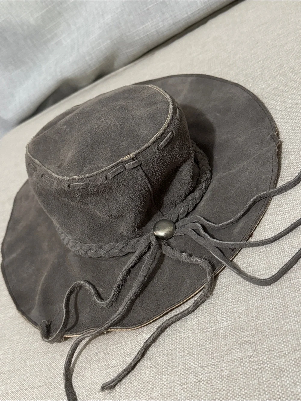Vintage Handmade Genuine Leather Hat-Made in Mexico-Gray Suede-Wmns Sz M-EUC